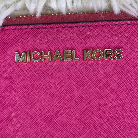 Michael Kors Crossgrain Leather Wallet - Picture 3 of 13